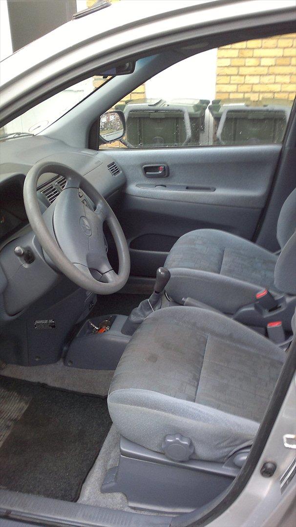 Toyota toyota sportsvan billede 6