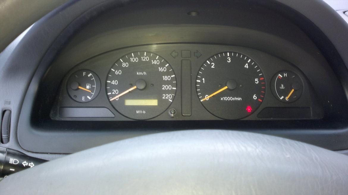 Toyota toyota sportsvan billede 9