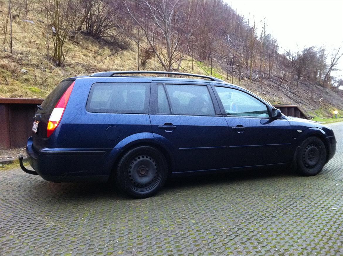 Ford Mondeo 2.5 st.-car SOLGT! - glæder mig til sommerfælge kommer på igen ;) billede 4