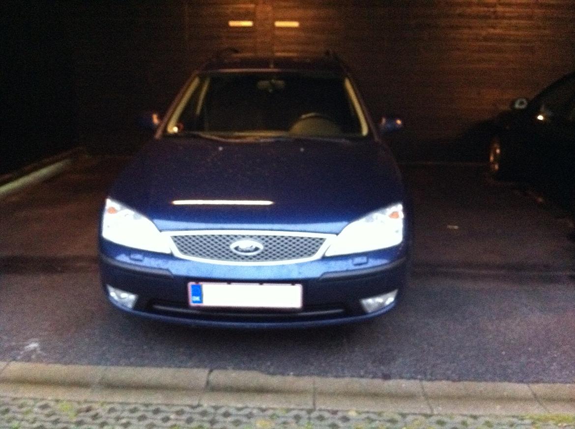 Ford Mondeo 2.5 st.-car SOLGT! - Hendes soveplads, under tag selvfølgelig ;) billede 7