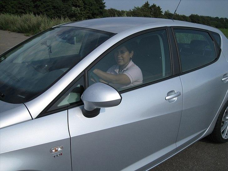 Seat Ibiza 1.6 TDI Style 105 - Hov konen kom vist med på... haha billede 10