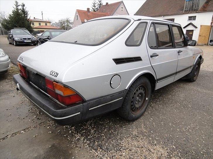Saab 900i kat. 5dørs "Færgen" billede 4