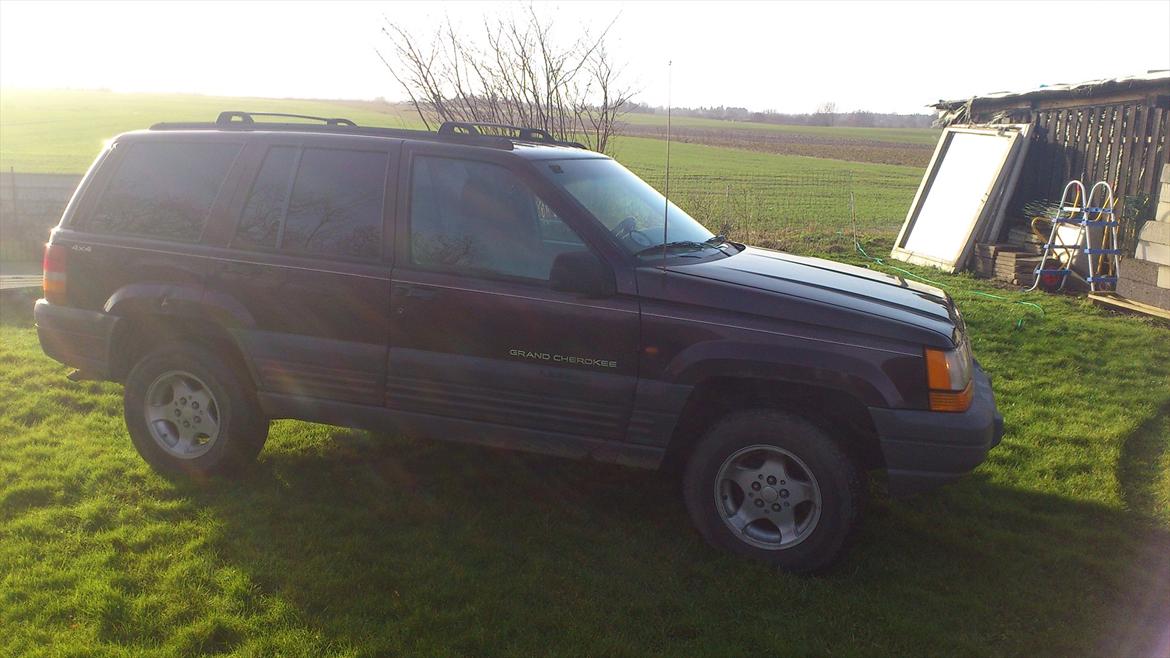 Jeep cherokee  laredo billede 6