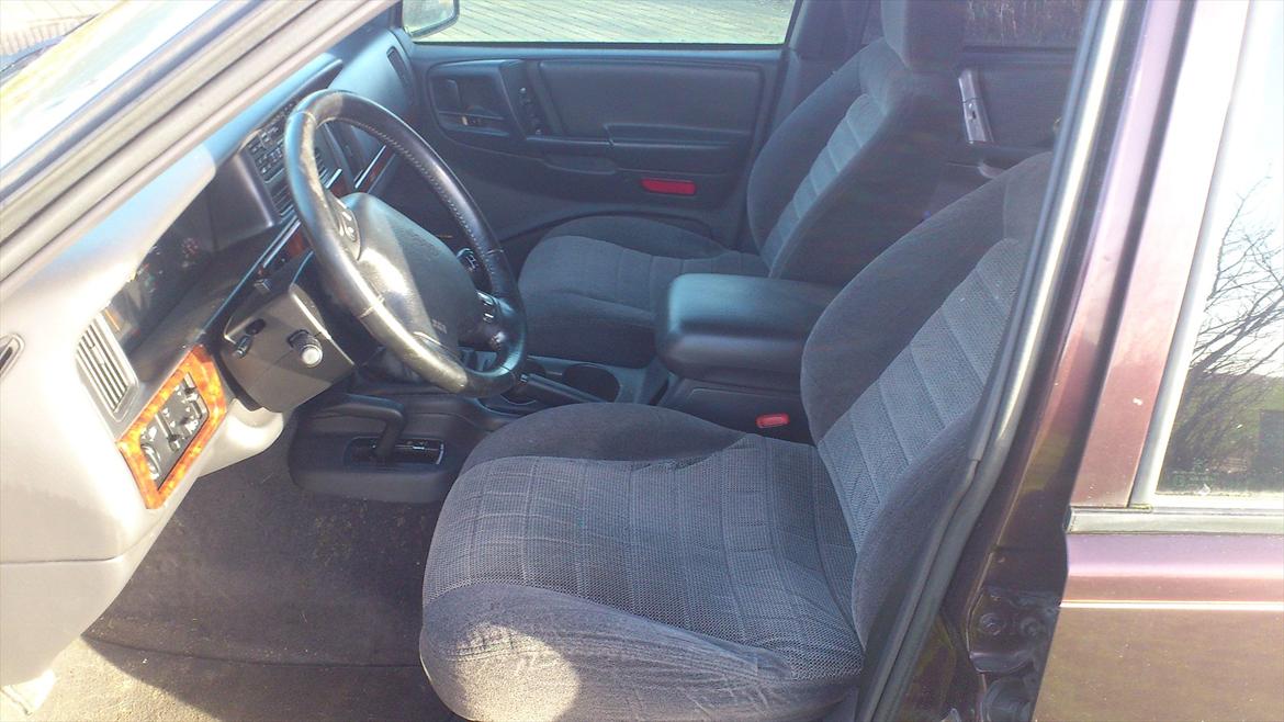 Jeep cherokee  laredo billede 9