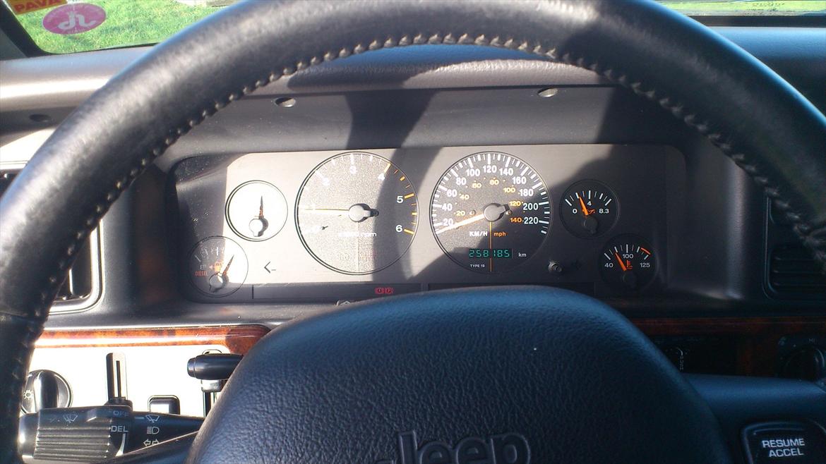 Jeep cherokee  laredo billede 10