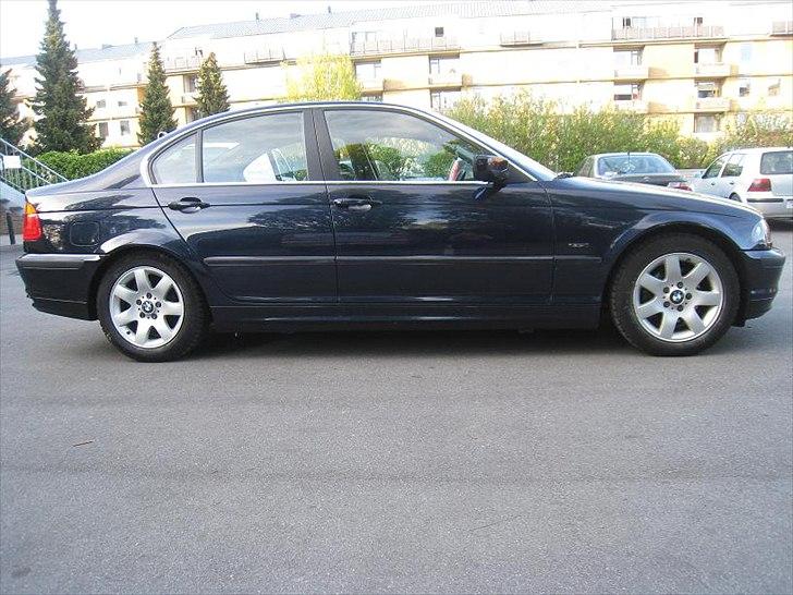 BMW 323 i E 46 steptronic Solgt billede 5