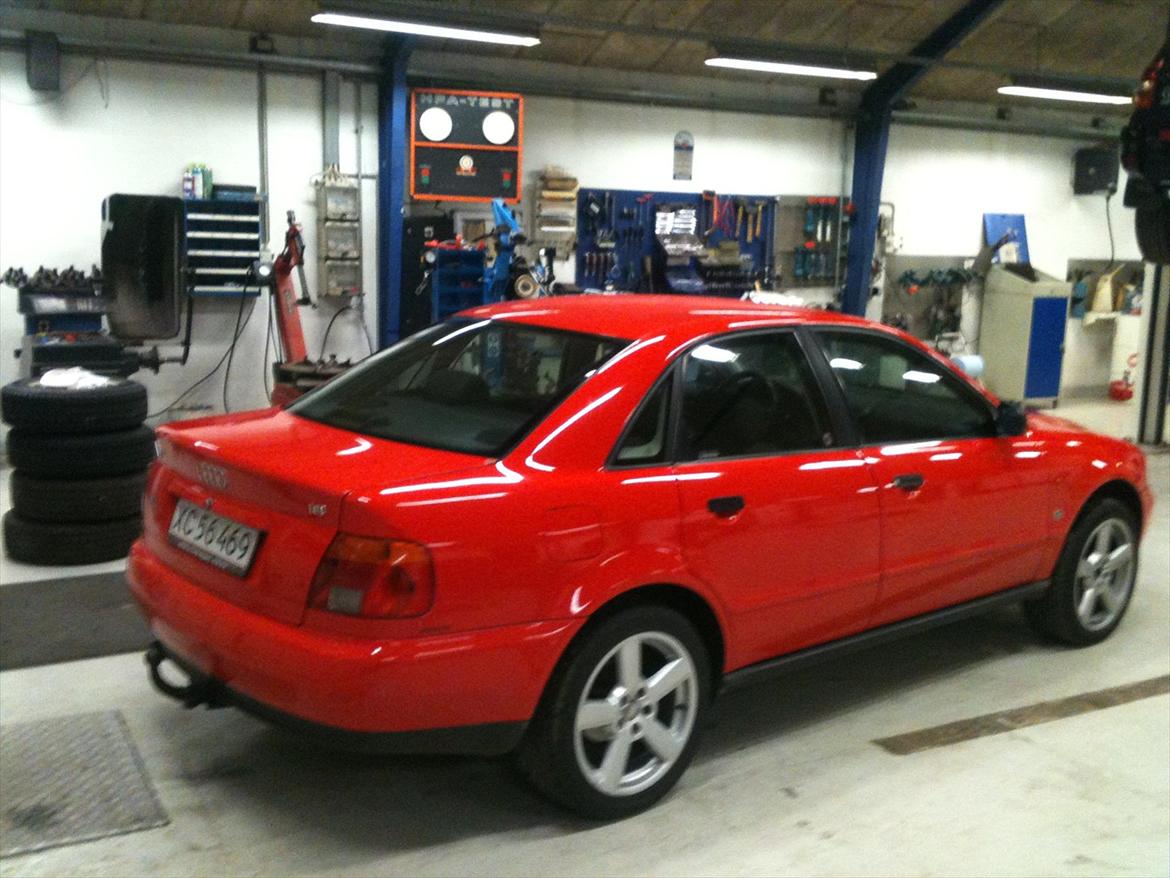 Audi A4 1.8 billede 3