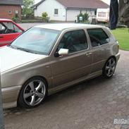 VW Golf VR 6 "solgt"