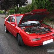 Mazda 323F **** SOLGT ****