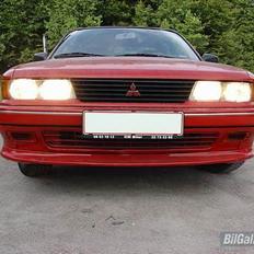 Mitsubishi Galant