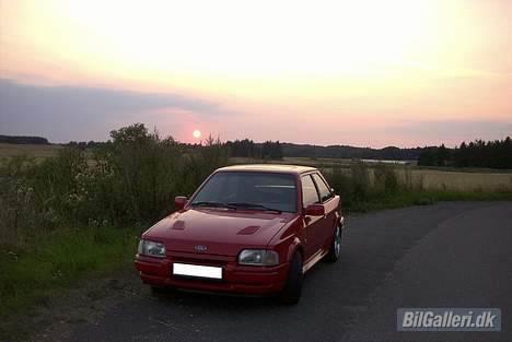 Ford Escort RS Turbo -Solgt- - Her er bilen umiddelbart efter at jeg købte den billede 1