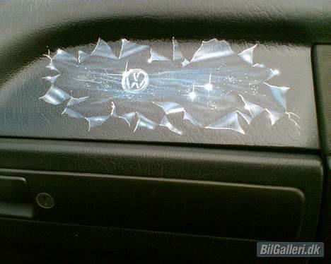 VW Vento 1.8 GL (solgt) - Airbrush... Nice   :) billede 9