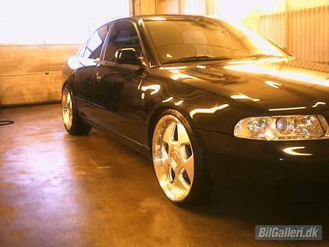 Audi  a4 (GANGSTA) SOLGT billede 1