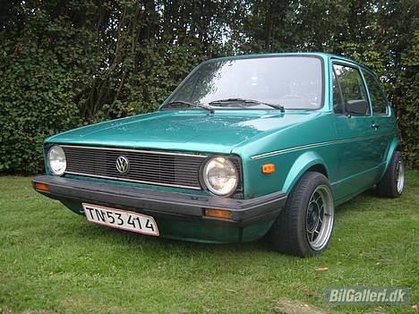 VW golf 1 - SOLGT - billede 1