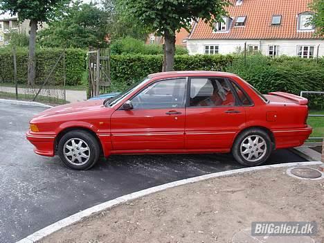 Mitsubishi Galant billede 2