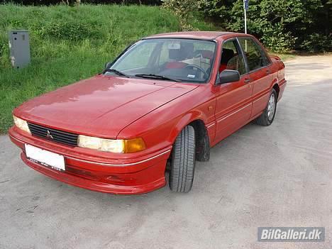 Mitsubishi Galant billede 3