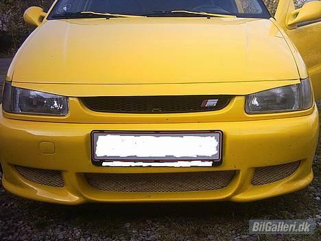 VW Polo 1,4 16v byttet væk - Tja så fik jeg endelig bad boy på... nu skal den bare spartles, så det ser ordentlig ud :o) billede 1