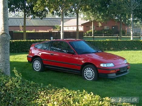 Honda CRX ED9 (SOLGT) - Ja, det er så den nye racer... der ER kommet plader på :-) billede 1