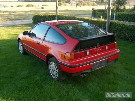 Honda CRX ED9 (SOLGT) - Ja, det er så den nye racer... der ER kommet plader på :-) billede 4