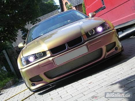 BMW E36 (SOLGT) billede 1