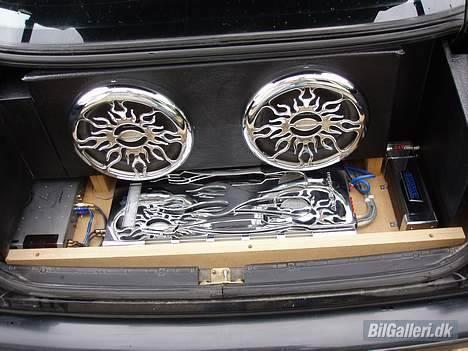 BMW 520i E34 - nu er anlæget næsten færdigt  billede 9