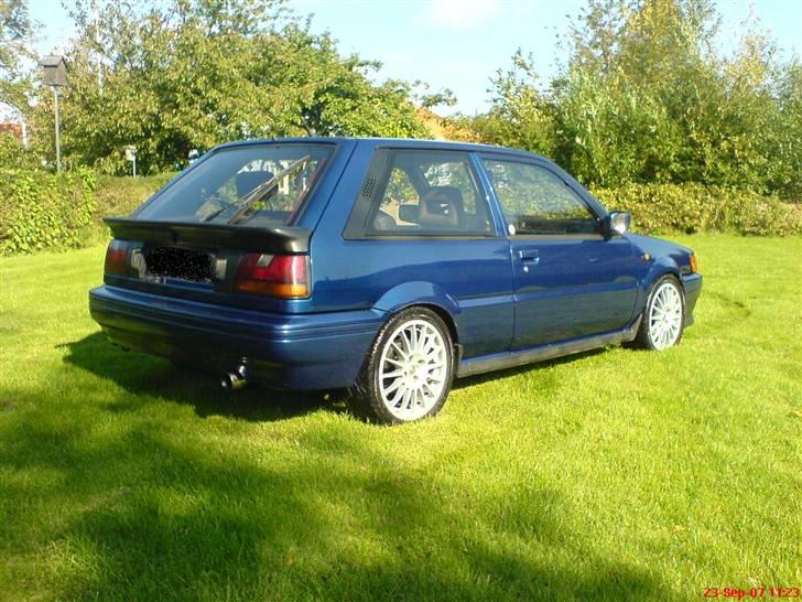 Nissan sunny GTI  16v billede 4