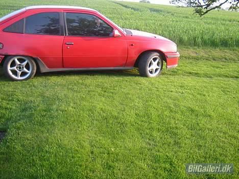 Opel Kadett SOLGT billede 2