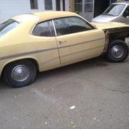 Plymouth gold duster