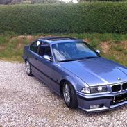 BMW E36 325i