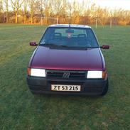 Fiat uno 1,1 ( skrottet )