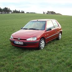 Peugeot 106
