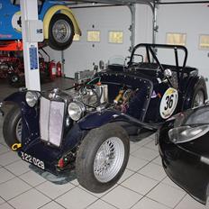 MG TA - racer
