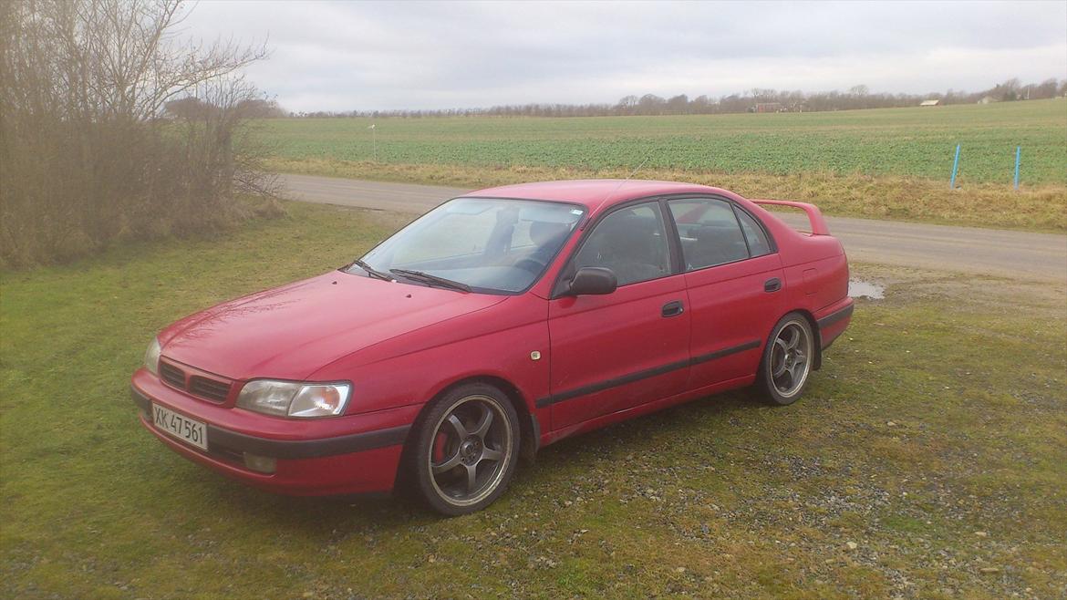 Toyota Carina E 2.0 billede 3