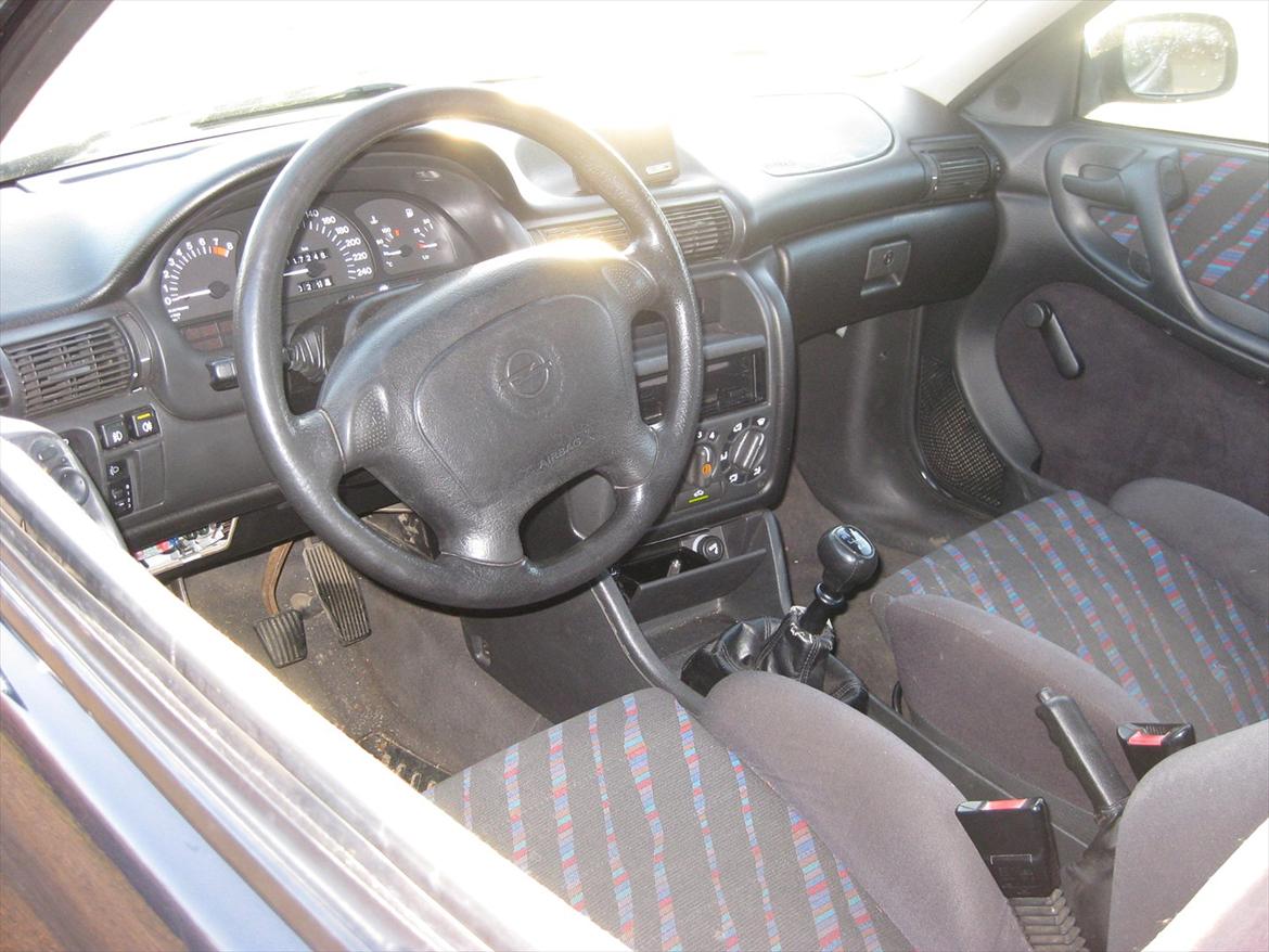 Opel Astra F gsi 16v solgt billede 9