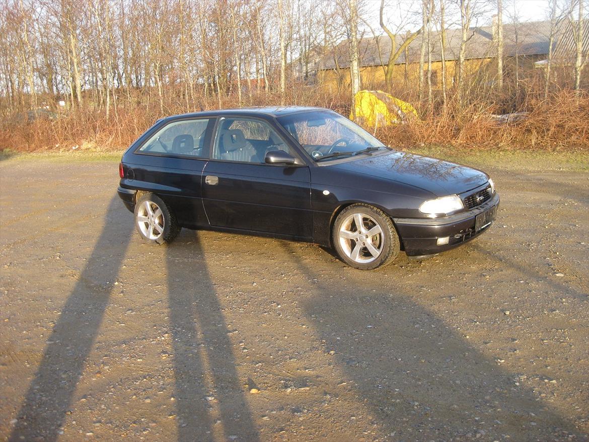 Opel Astra F gsi 16v solgt billede 10