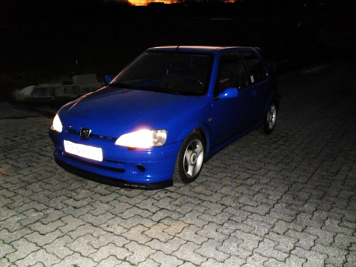 Peugeot 106 rallye <byttet til sort e36> billede 1