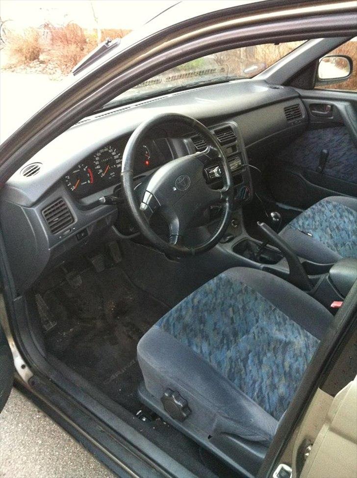 Toyota Carina E Galla #solgt billede 9