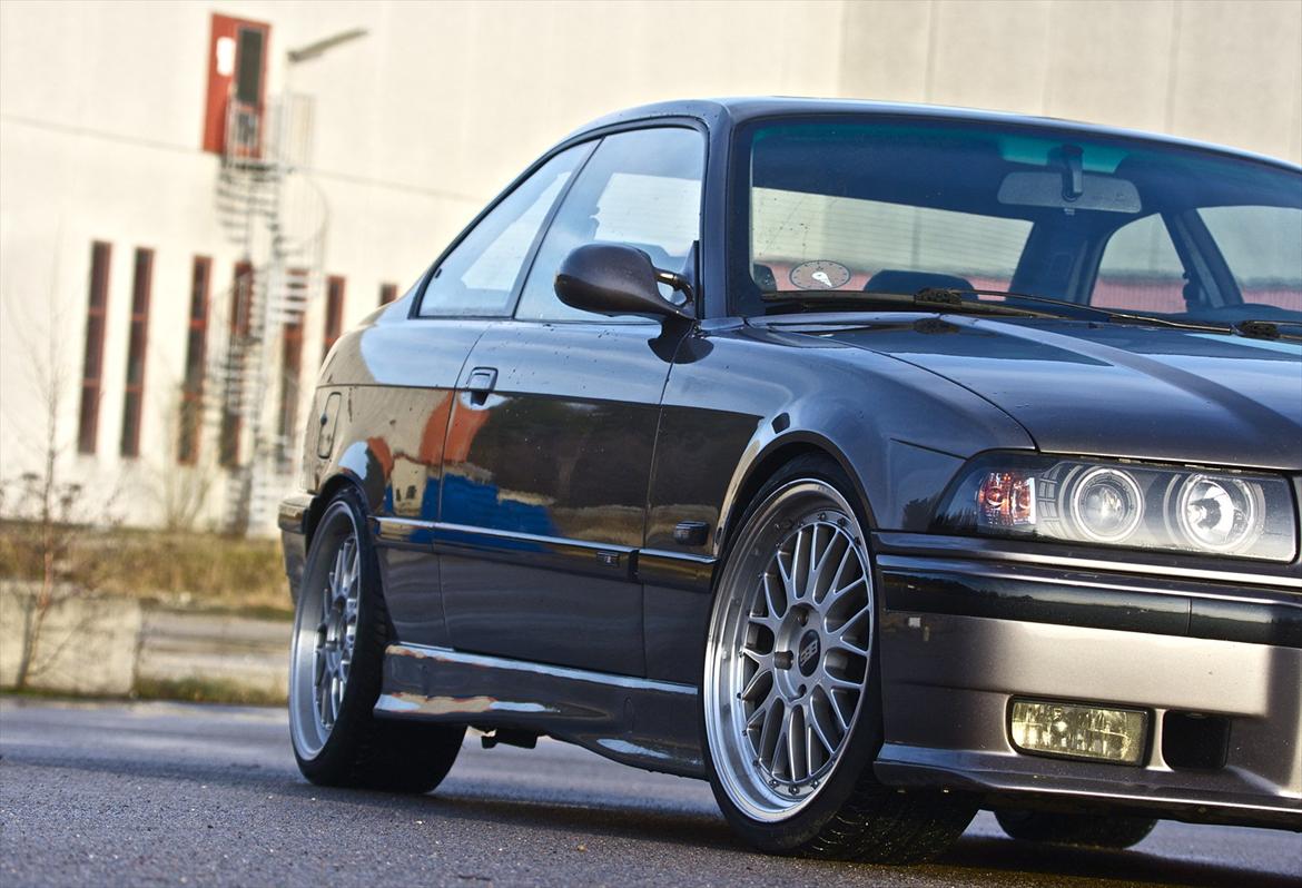 BMW E36 325i Coupé billede 8