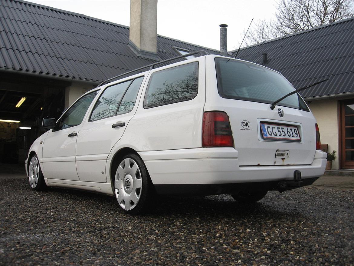 VW Golf 3 1,8 Variant SOLGT! billede 6