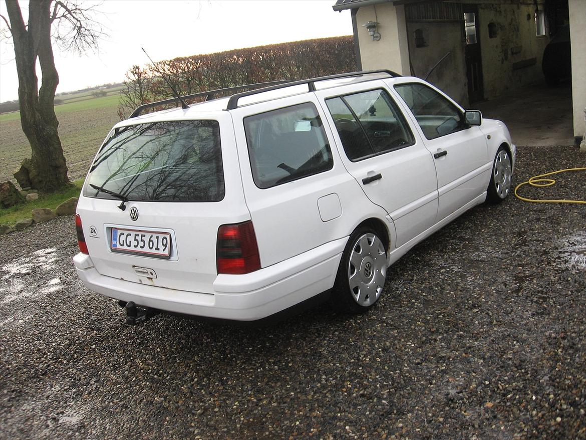 VW Golf 3 1,8 Variant SOLGT! billede 8