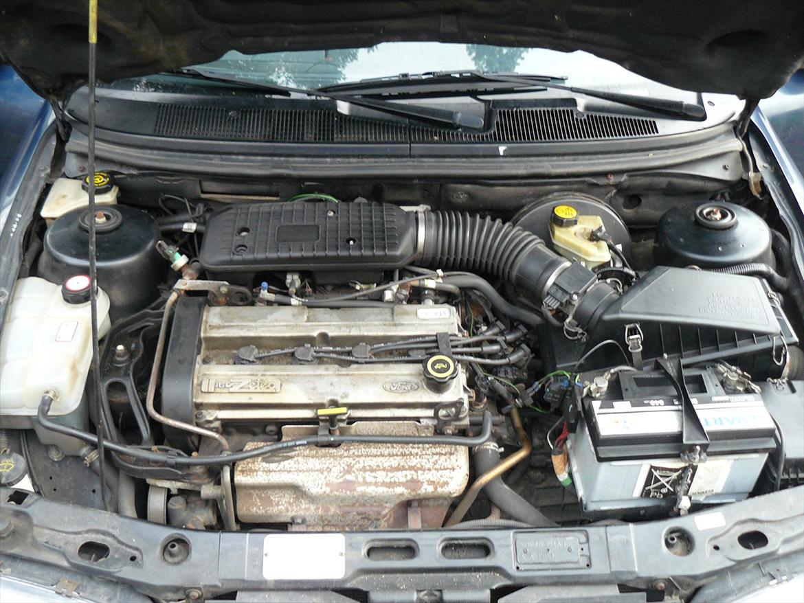 Ford Mondeo (Skrottet, motor solgt) billede 11