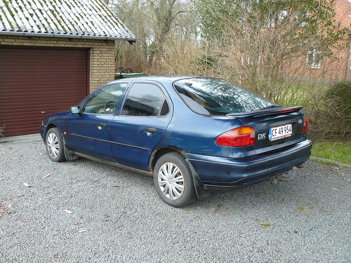 Ford Mondeo (Skrottet, motor solgt) billede 6