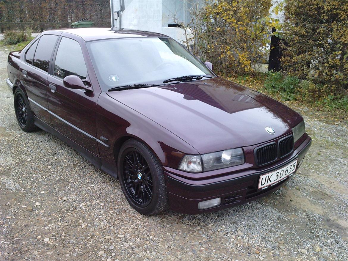 BMW E36 320i / SOLGT billede 7