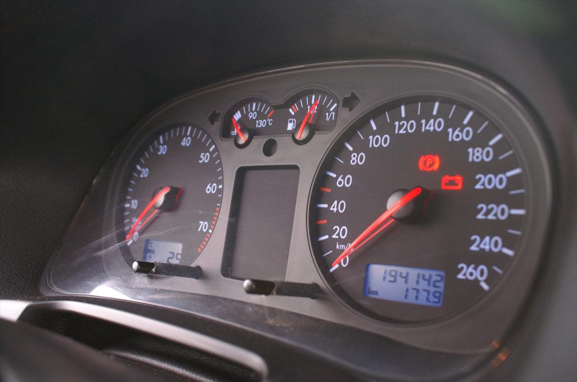 VW Golf IV 1,6 SR billede 17