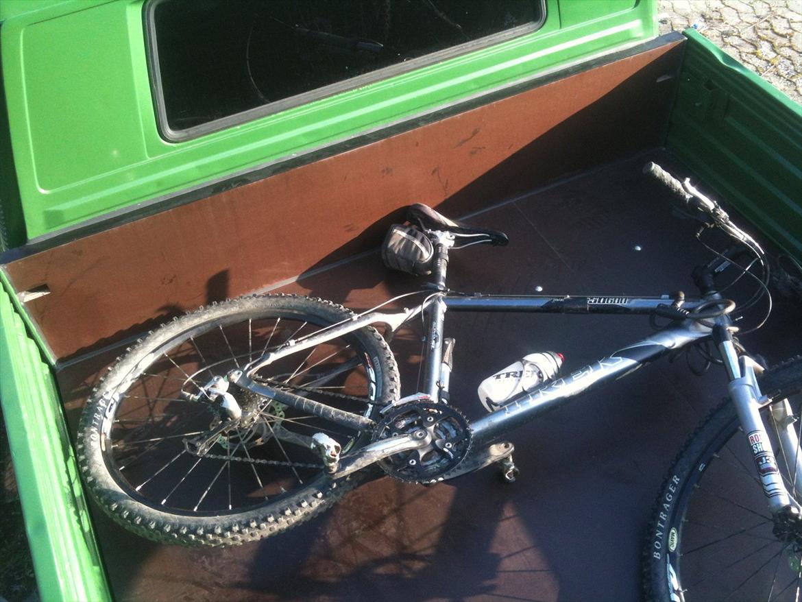 VW t3 - et ton på ladet er måske lidt i overkanten. fik den vejet ned da den var til syn. billede 14