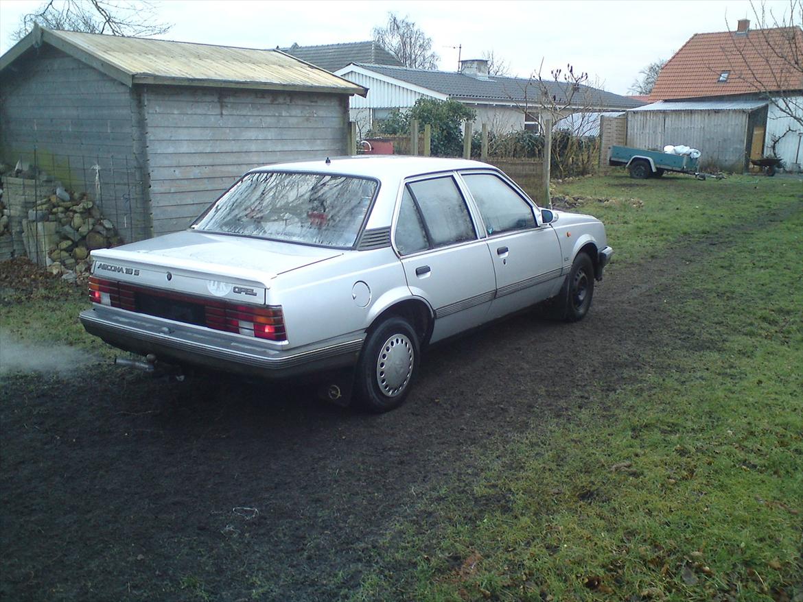 Opel Ascona C 1.6 solgt billede 4