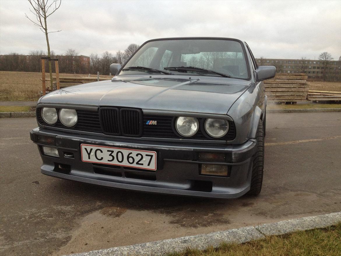 BMW E30 323i billede 6