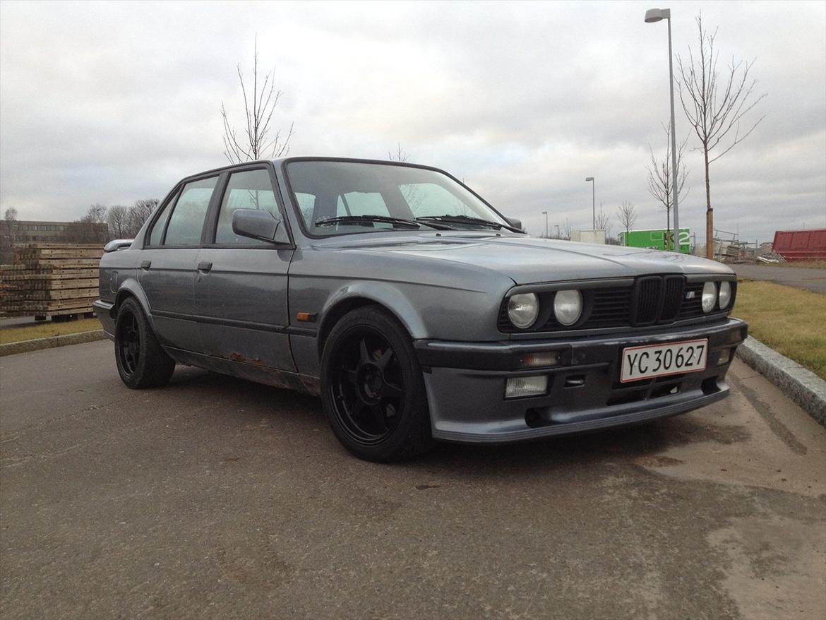 BMW E30 323i billede 7