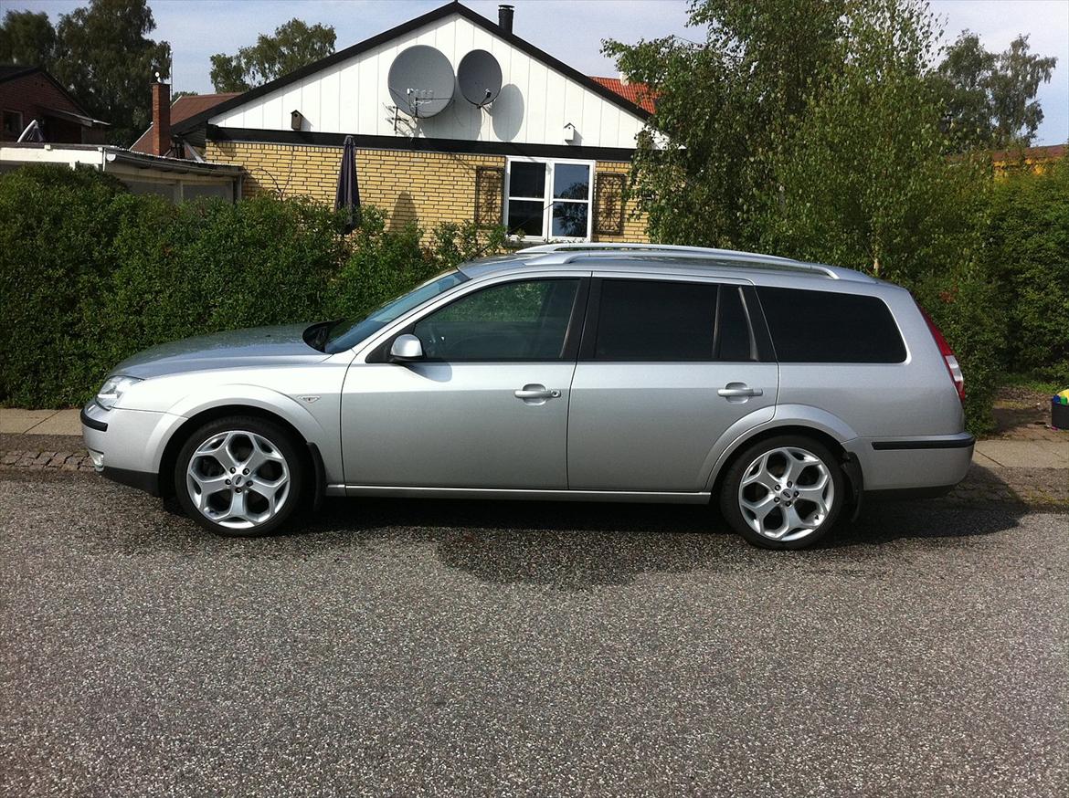 Ford mondeo SE stc billede 2