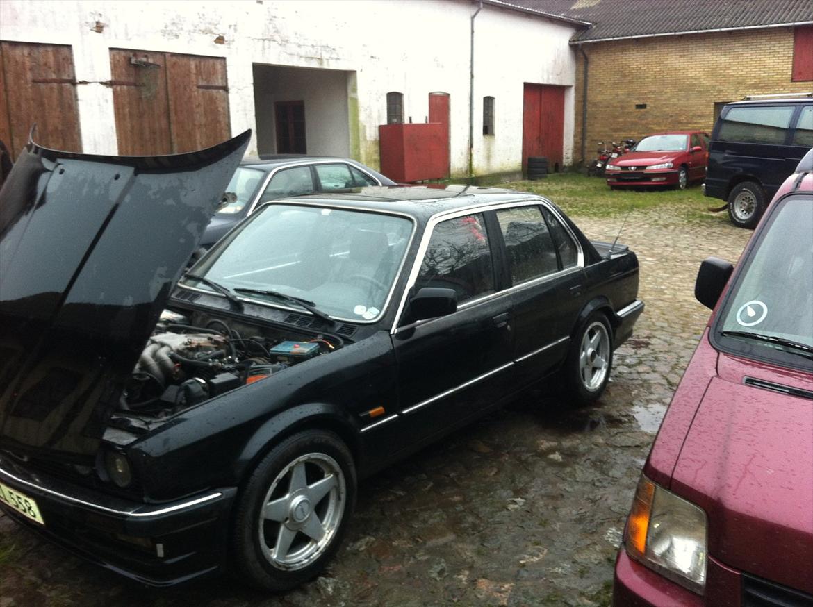 BMW 320i / 325i Mtech billede 9